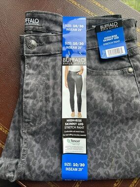 Buffalo David Bitton High-Rise Skinny Jeans in Charcoal Leopard Print